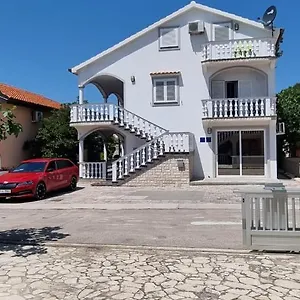 hotellátogatás